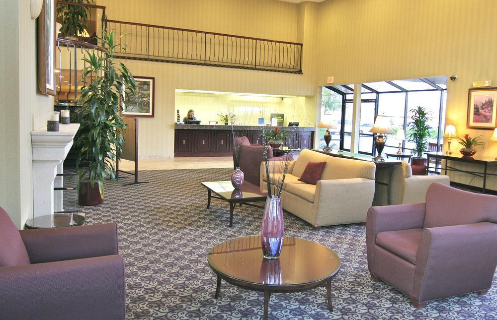La Quinta By Wyndham Oakland - Hayward Otel Dış mekan fotoğraf