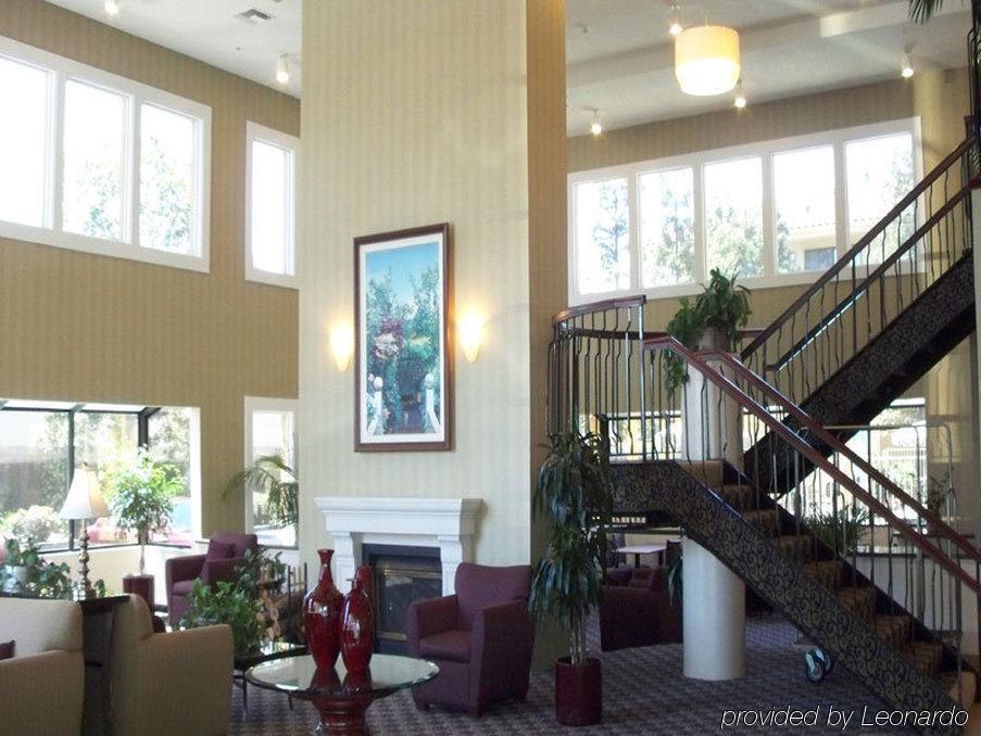 La Quinta By Wyndham Oakland - Hayward Otel Dış mekan fotoğraf